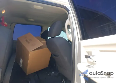 2010 Dodge Ram 1500 Slt/Sport/Trx z USA, uszkodzony, nr VIN 1D7RB1CTXAS189216